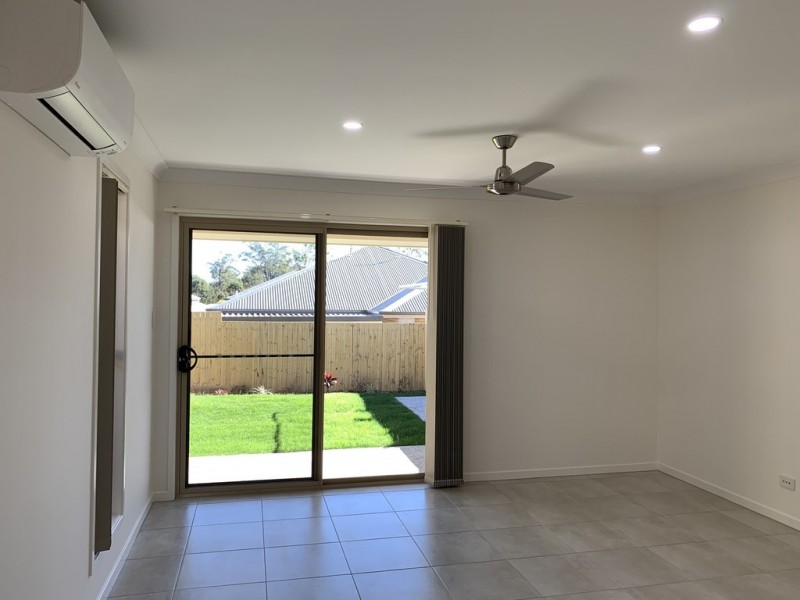 2/55 Rupert Crescent, Morayfield QLD 4506