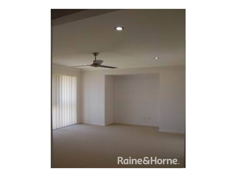 52 Bluejay Circuit, Morayfield QLD 4506