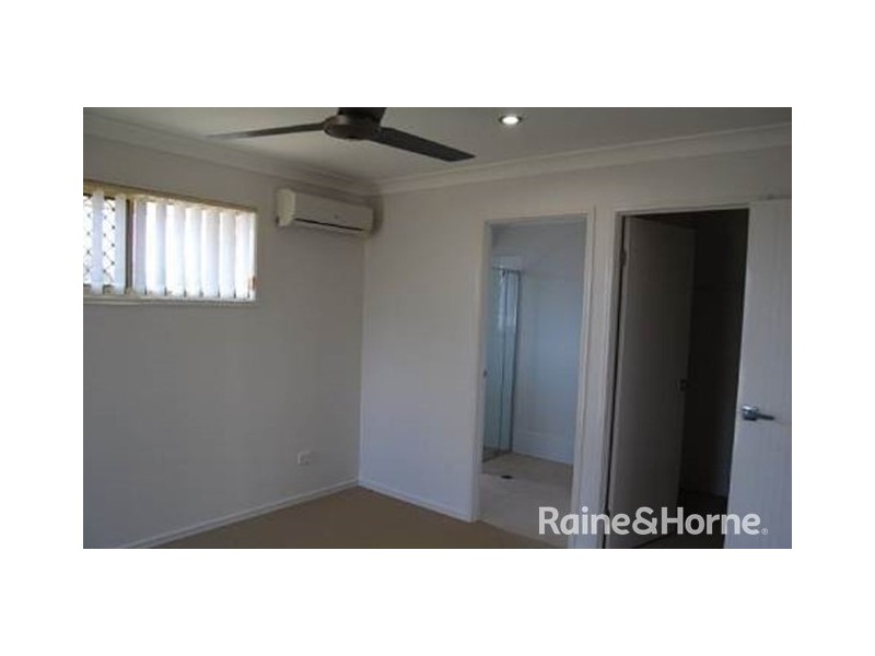 52 Bluejay Circuit, Morayfield QLD 4506