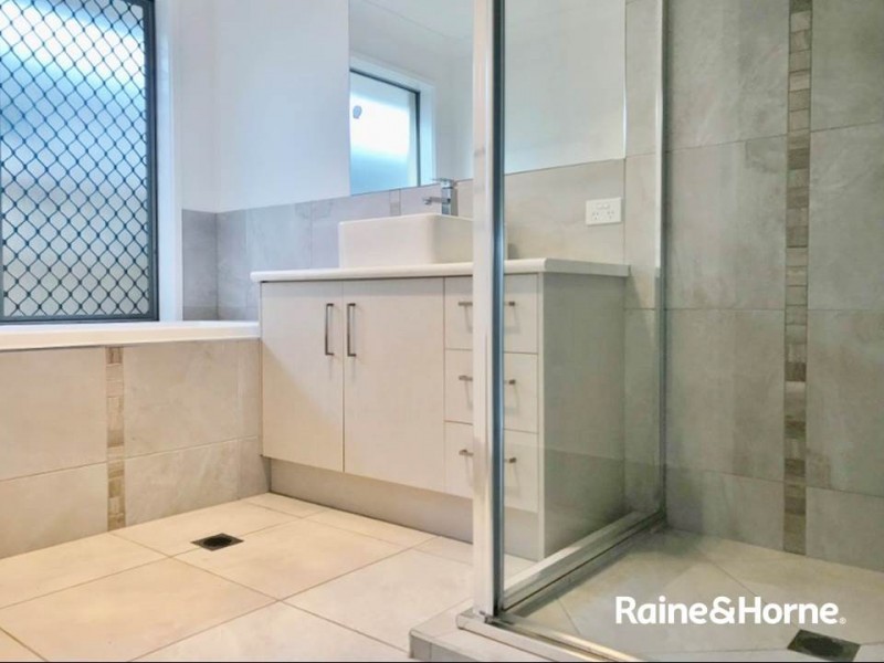 1/196 Graham Road, Morayfield QLD 4506