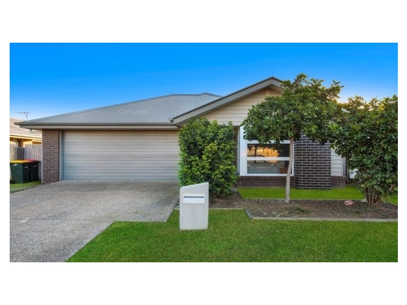 5 LAKESIDE CRESCENT, Ningi QLD 4511