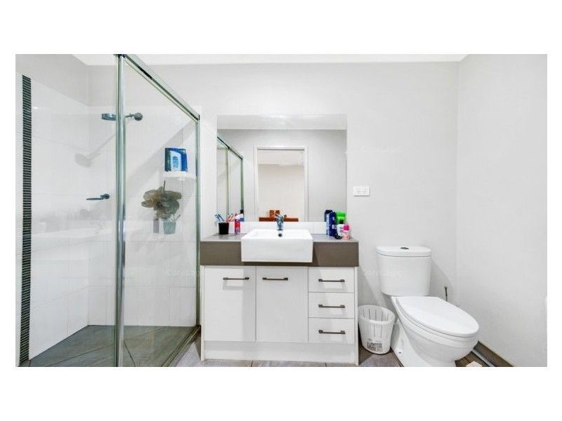 5 LAKESIDE CRESCENT, Ningi QLD 4511