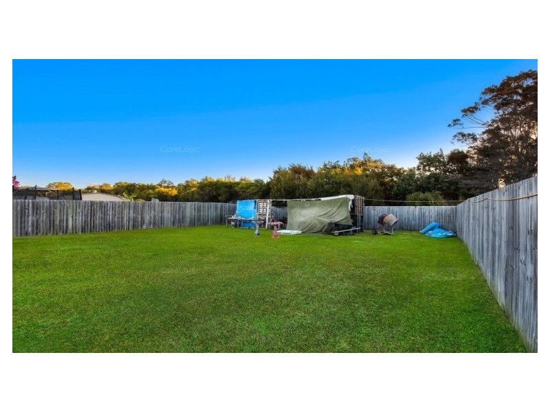 5 LAKESIDE CRESCENT, Ningi QLD 4511