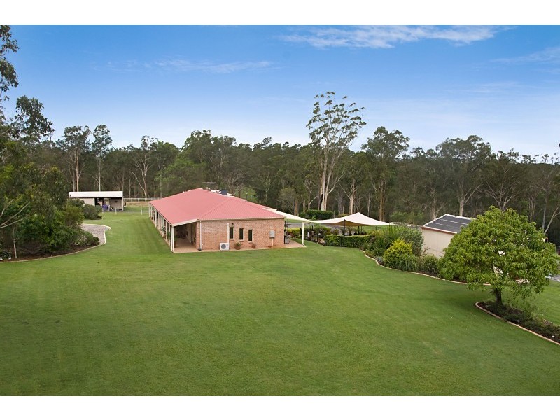 160 McCabe Road, Woodford QLD 4514