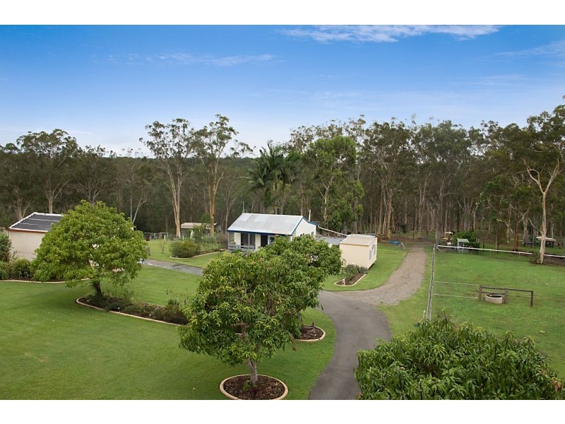 160 McCabe Road, Woodford QLD 4514