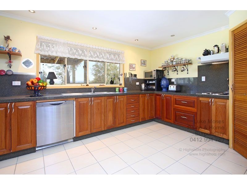 160 McCabe Road, Woodford QLD 4514