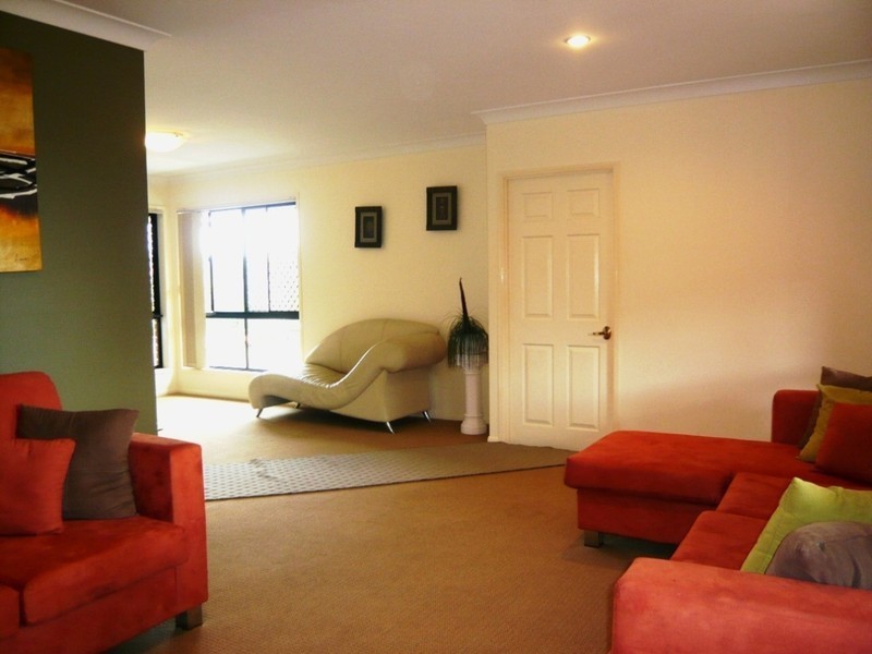 4 Tulipwood Way, Narangba QLD 4504