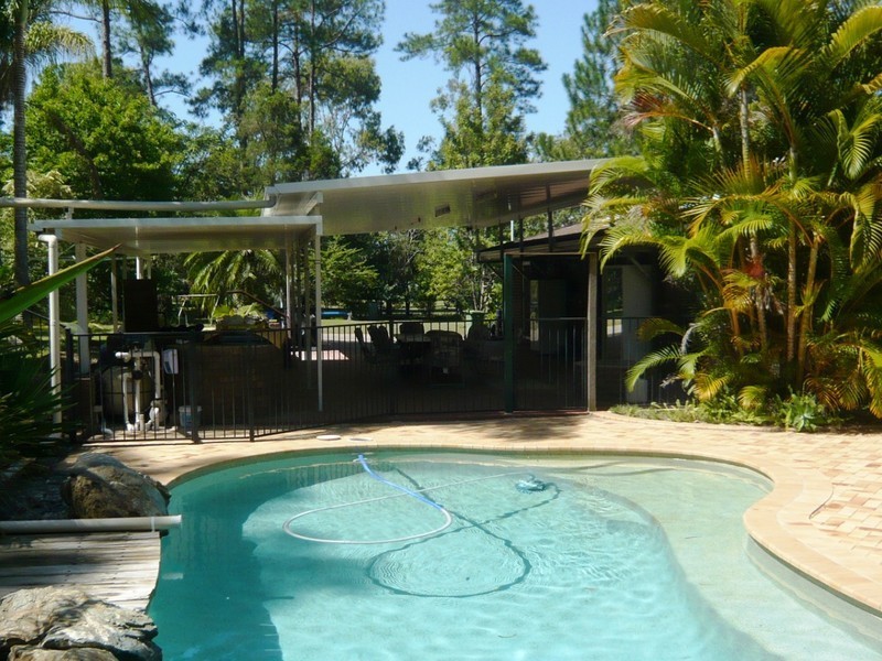 30 Adelong Court, Morayfield QLD 4506