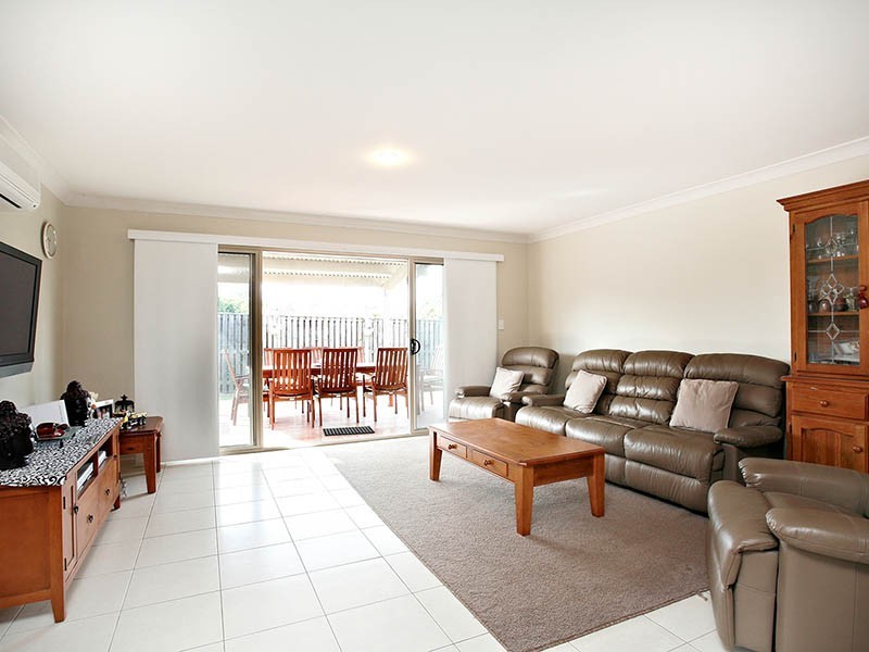 14 Park Grove Court, Kallangur QLD 4503