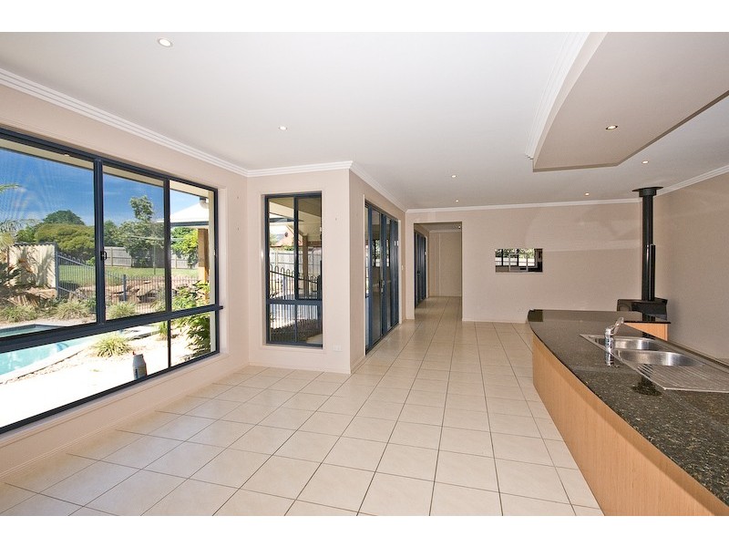27 Wivenhoe Circuit, Narangba QLD 4504