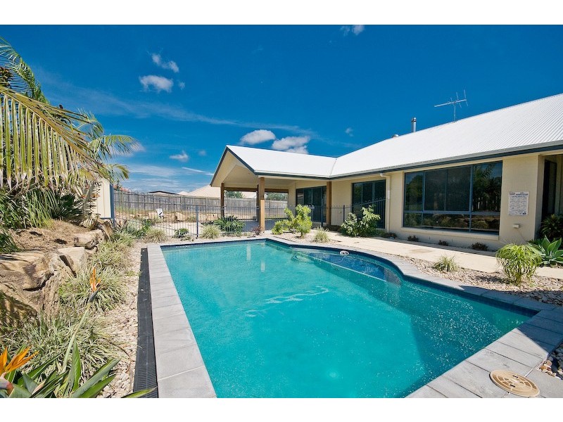 27 Wivenhoe Circuit, Narangba QLD 4504