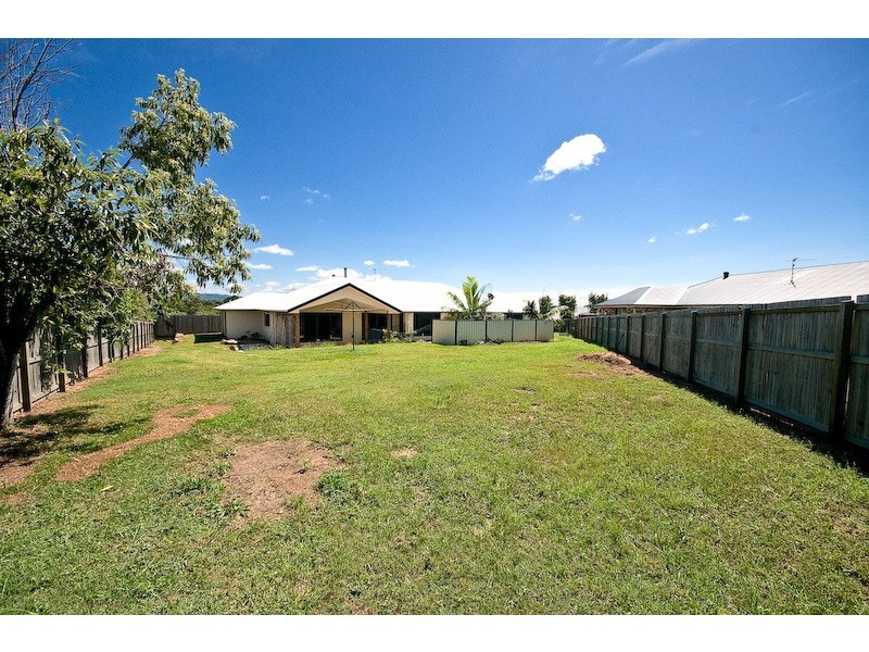 27 Wivenhoe Circuit, Narangba QLD 4504