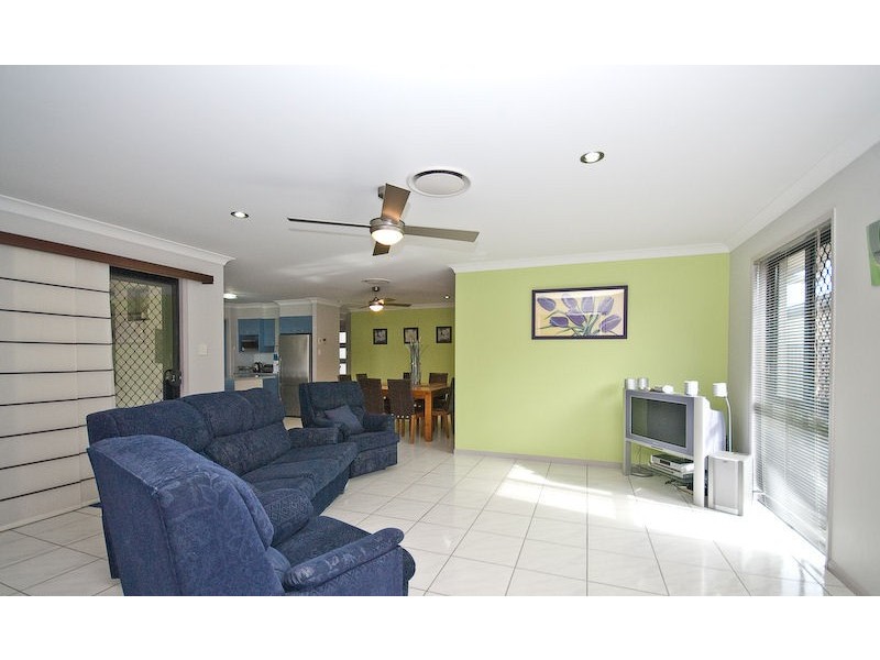 13 Mannikin Street, Narangba QLD 4504