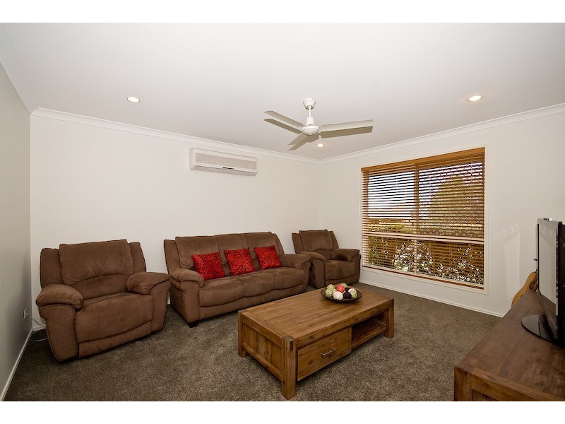 158 Macdonald Drive, Narangba QLD 4504