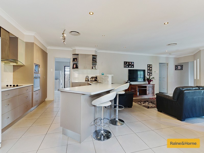 40 Coronata Crescent, Narangba QLD 4504