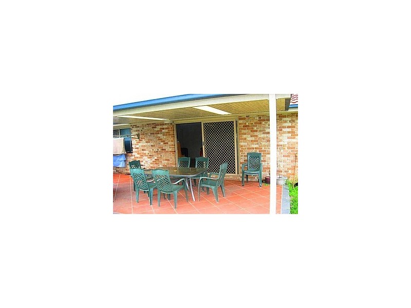 16 Bateman Street, Deception Bay QLD 4508