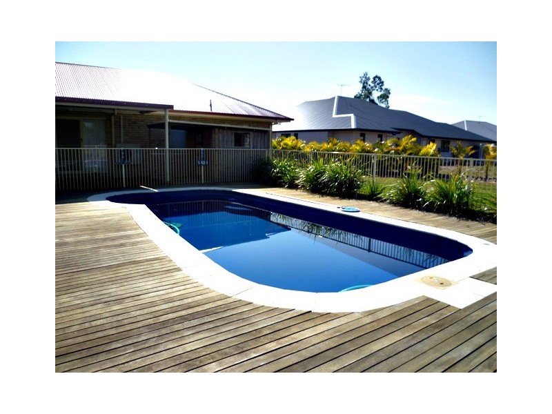 65 River Oak Way, Narangba QLD 4504