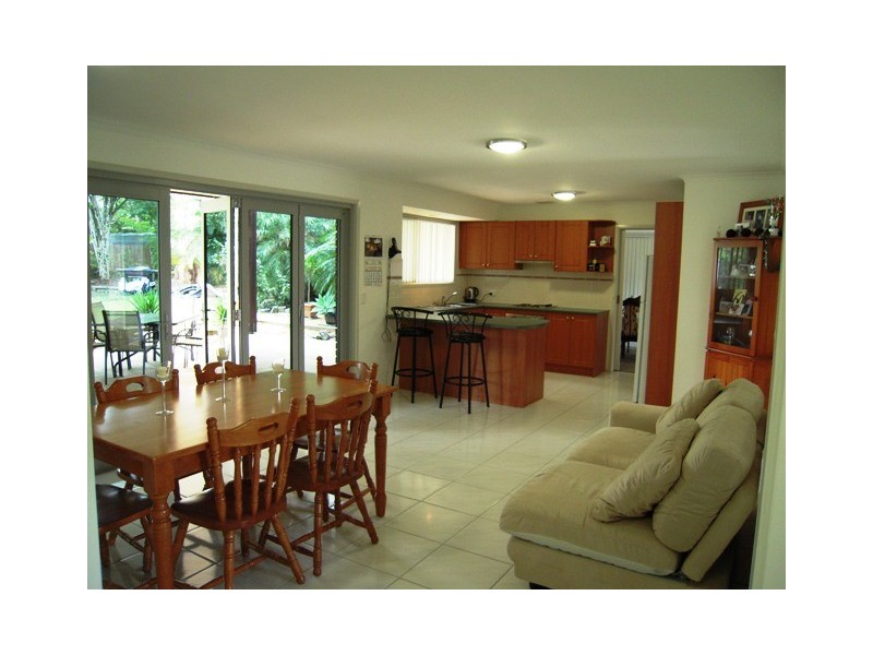 18 Sedgman Street, Morayfield QLD 4506