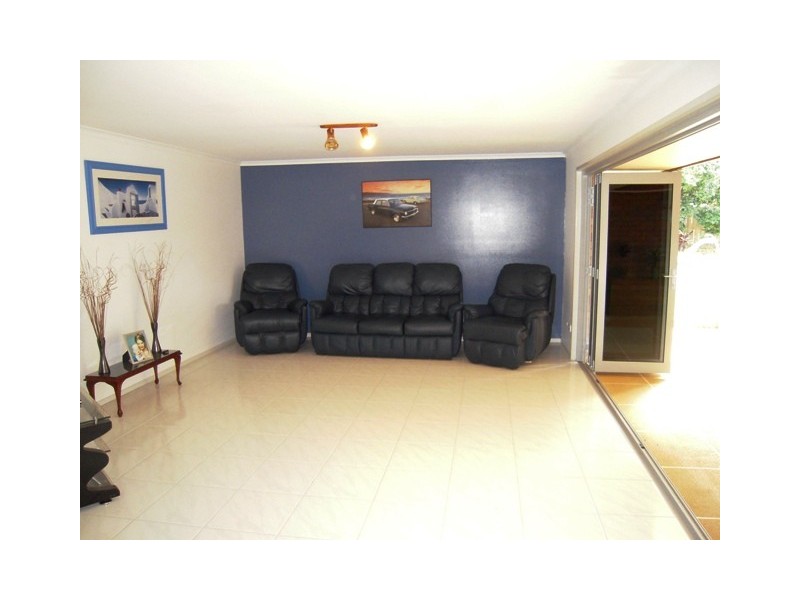 18 Sedgman Street, Morayfield QLD 4506