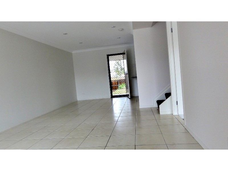 2/9 David Street, Burpengary QLD 4505