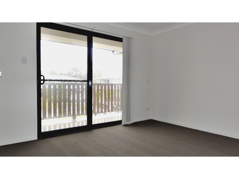 2/9 David Street, Burpengary QLD 4505