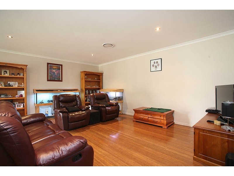 3 Lewins Court, Burpengary QLD 4505