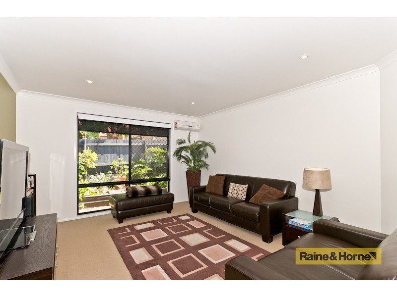 6 Peppermint Court, Narangba QLD 4504