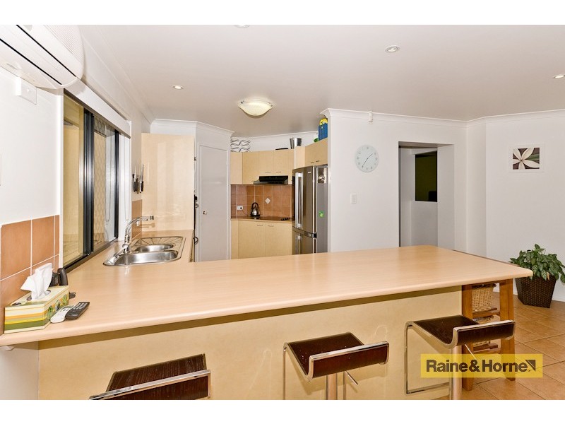 6 Peppermint Court, Narangba QLD 4504