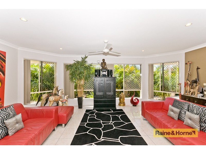 4 Como Court, Narangba QLD 4504