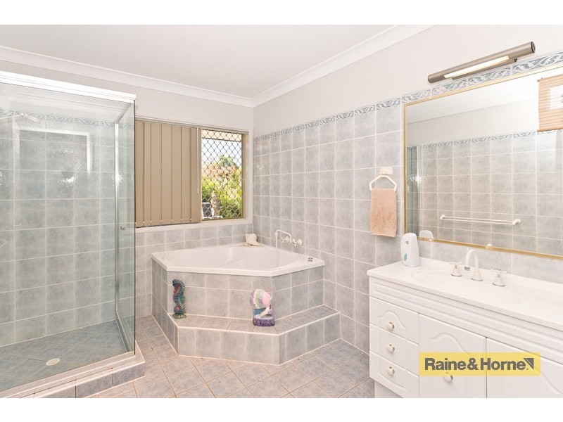 4 Como Court, Narangba QLD 4504