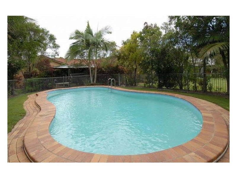 17  Luskin Place, Burpengary QLD 4505