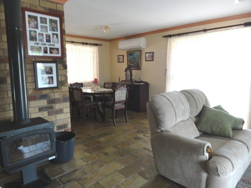 427 Uhlmann Road, Burpengary QLD 4505