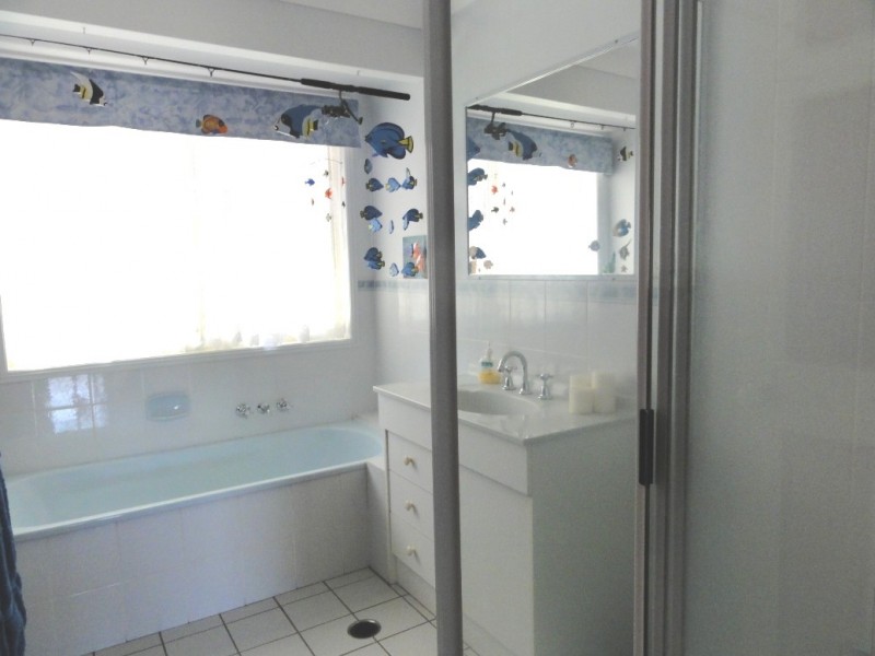 427 Uhlmann Road, Burpengary QLD 4505