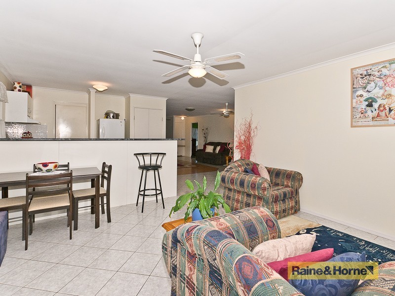 18 Wentworth Place, Narangba QLD 4504