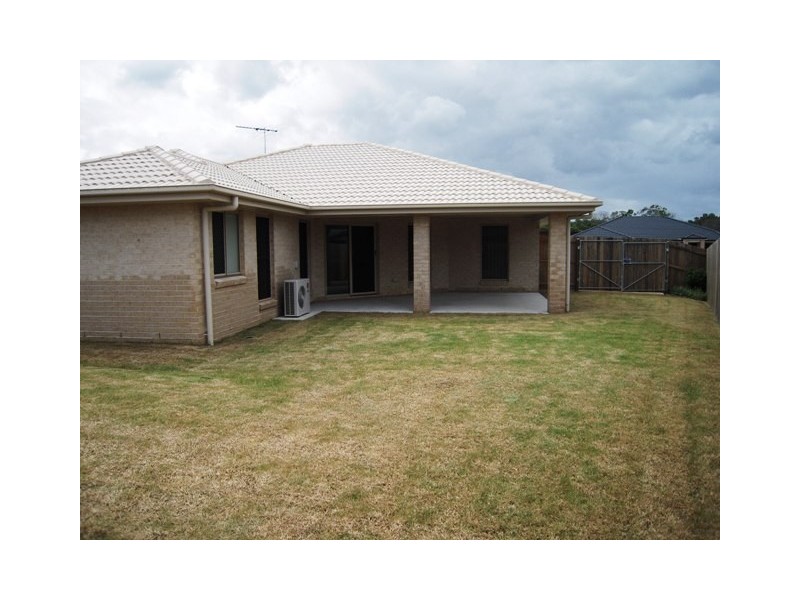 19 Dewar Court, Caboolture QLD 4510