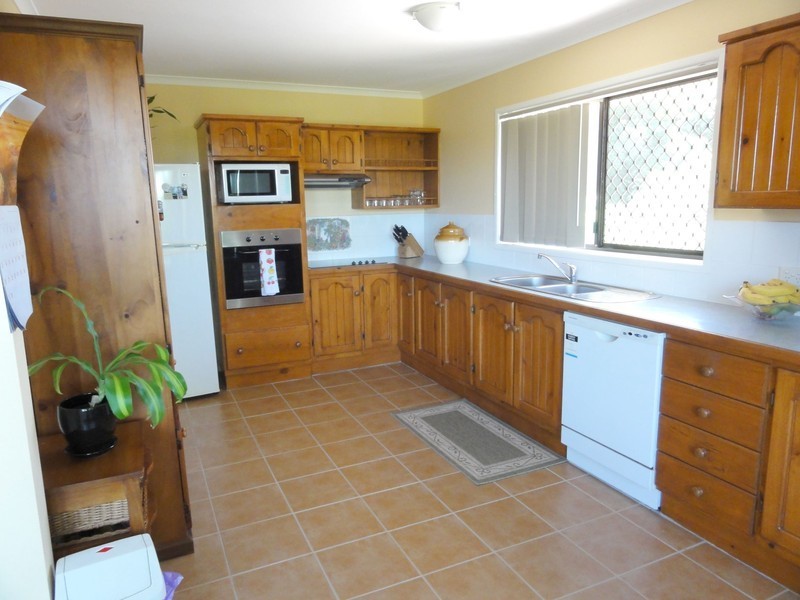 20 Chablis Court, Morayfield QLD 4506