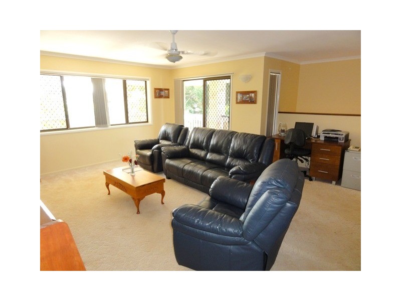20 Chablis Court, Morayfield QLD 4506