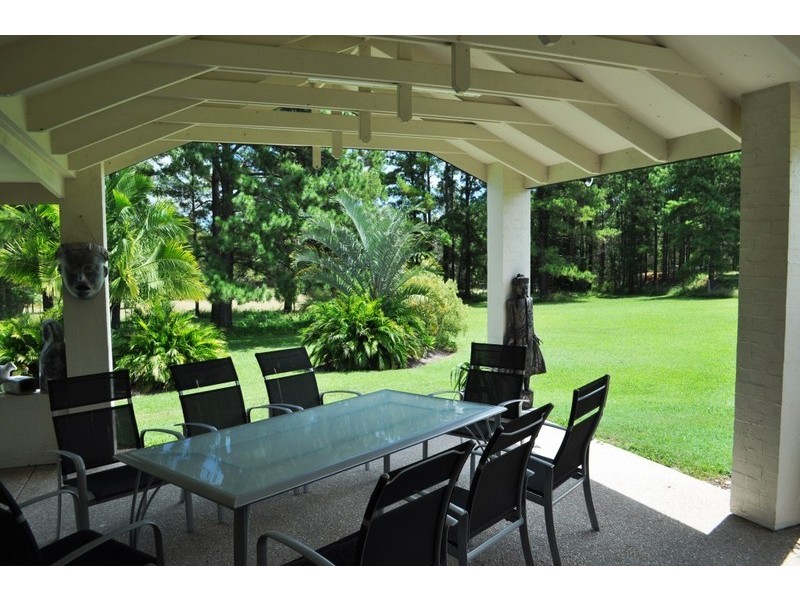 22 Mavis Road, Morayfield QLD 4506