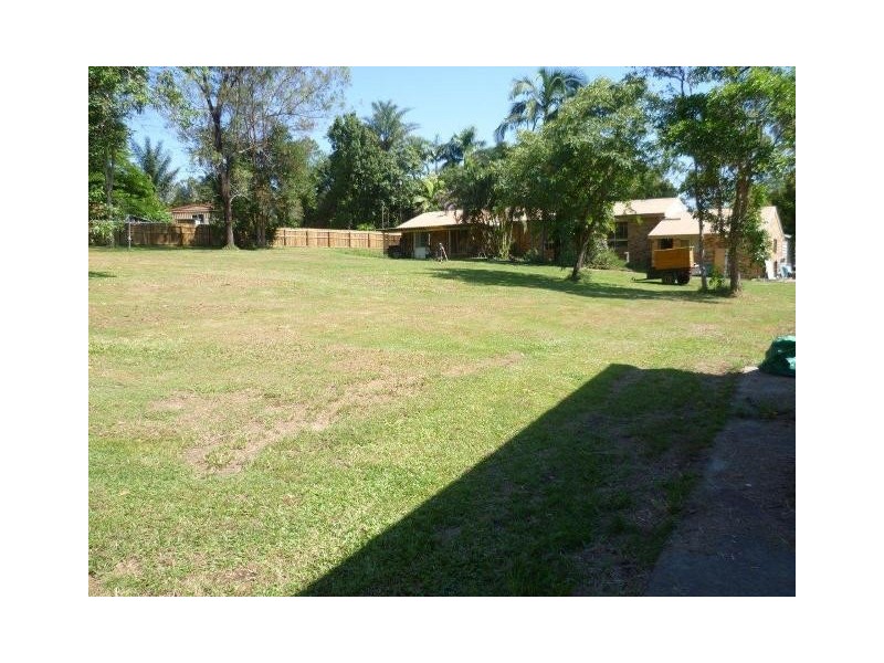 18  Kestrel Court, Morayfield QLD 4506