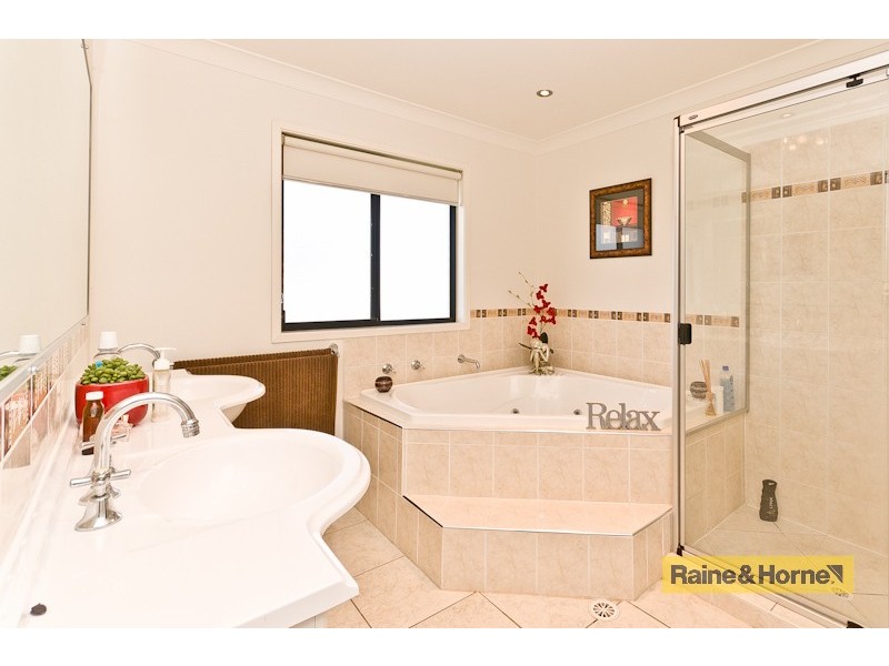 13 Ontario Crescent, Narangba QLD 4504
