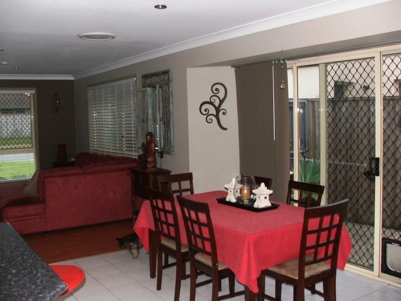 9 Trade Winds Drive, Helensvale QLD 4212