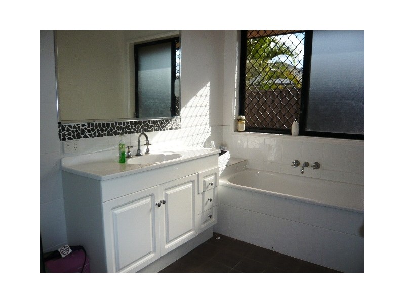 115 Forest Ridge Drive, Narangba QLD 4504