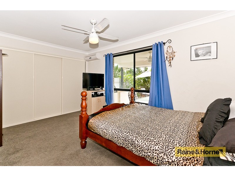 1 Adam Street, Beachmere QLD 4510