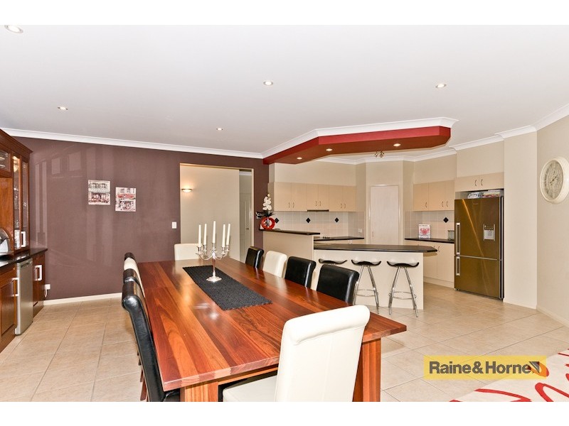 31 Greenlinks Crescent, Narangba QLD 4504