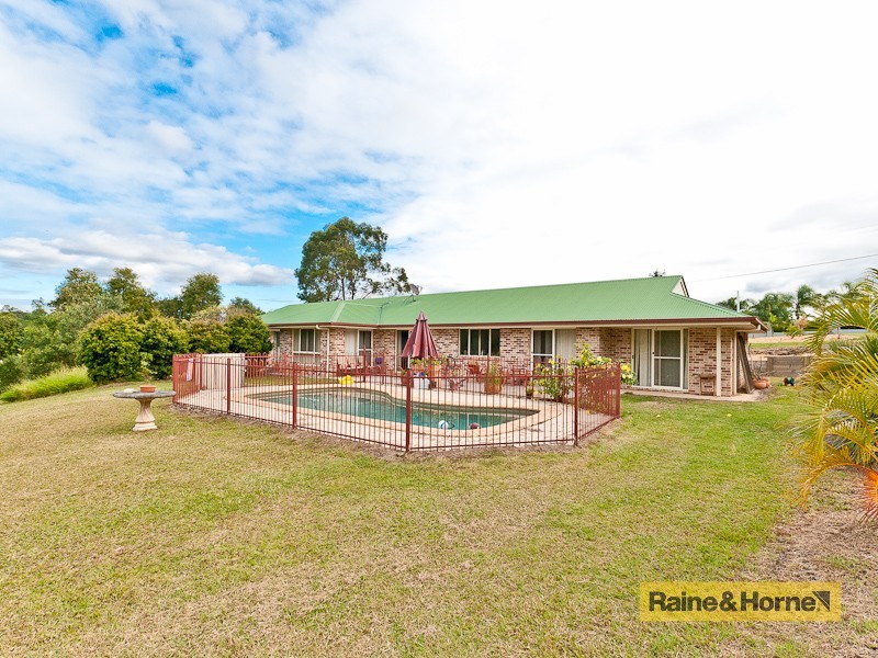 33 Linden Court, Morayfield QLD 4506