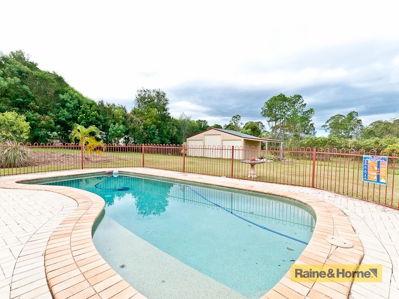 33 Linden Court, Morayfield QLD 4506