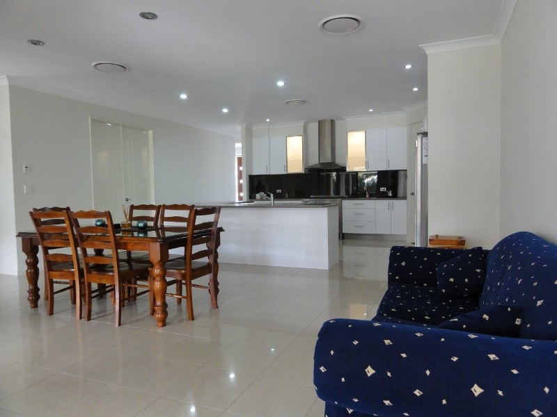 9 Bushcherry Court, Burpengary QLD 4505