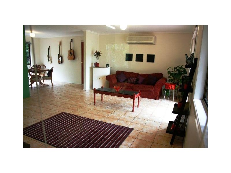 61 Melba Street, Moorina QLD 4506