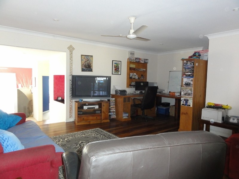 135 Station Road, Burpengary QLD 4505