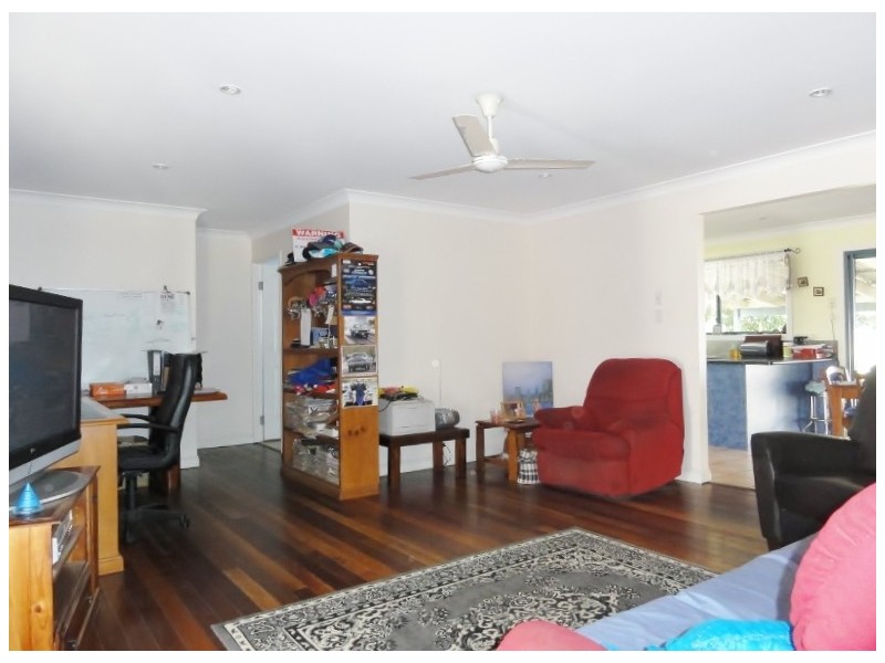 135 Station Road, Burpengary QLD 4505